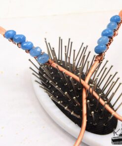 Duo d'épingles à cheveux artisanales en cuivre martelé ornées de pierres d'aigue-marine bleue