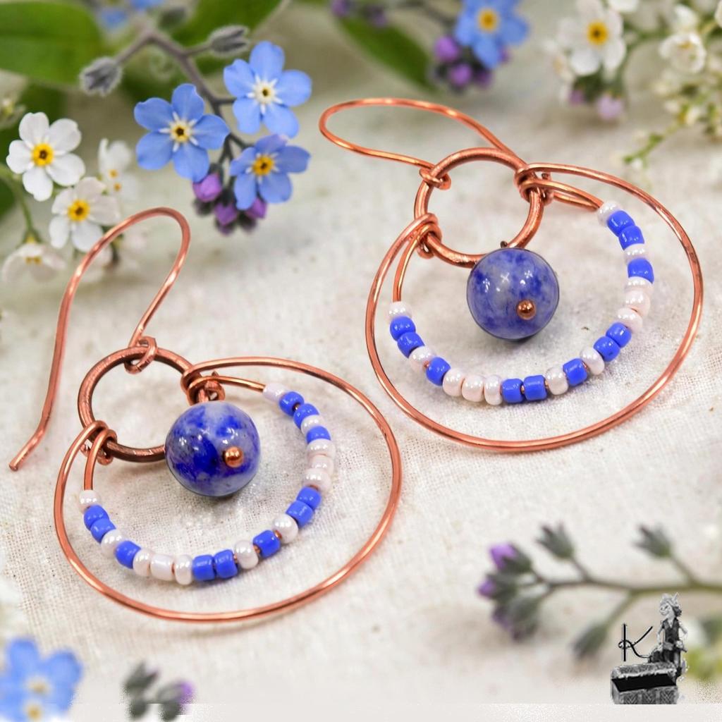 Boucles d'oreille Bega - cuivre et lapis lazuli – Image 4