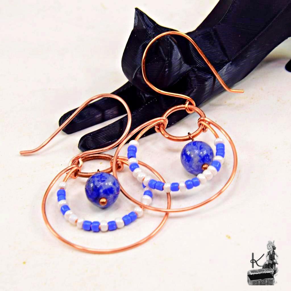 Boucles d'oreille Bega - cuivre et lapis lazuli – Image 5