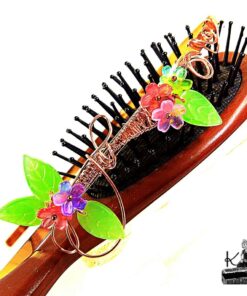 Alternative view of Serre tête Satinka - wire wrapped et fleurs féériques