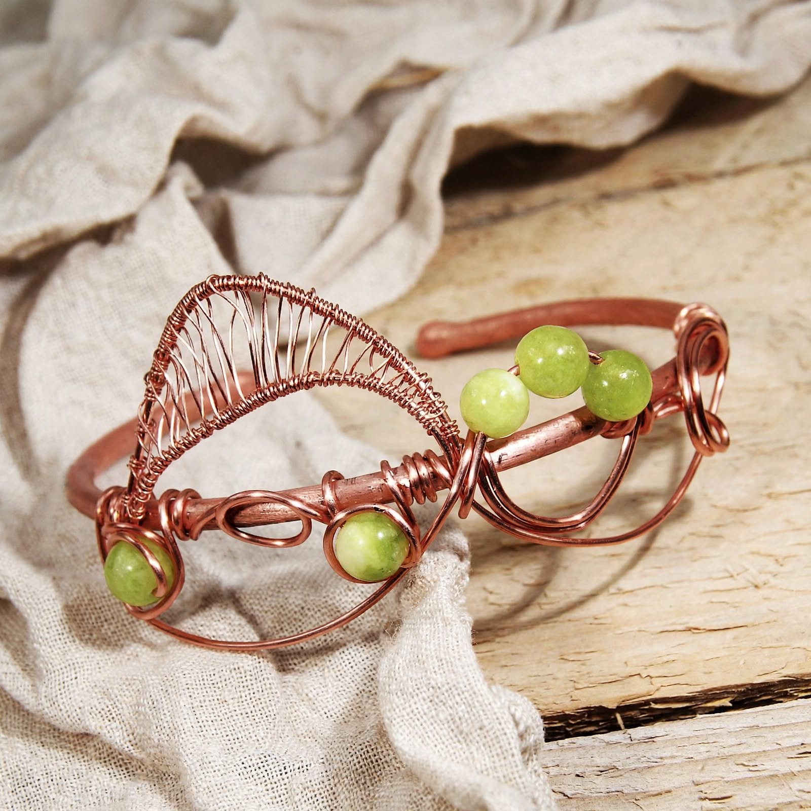 Bracelet Jonc Patsy – cuivre naturel et péridot – Image 5