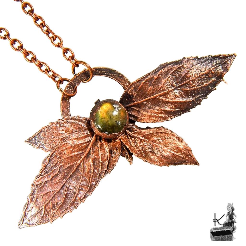Collier Eliantha - feuilles electroformé avec labradorite – Image 2