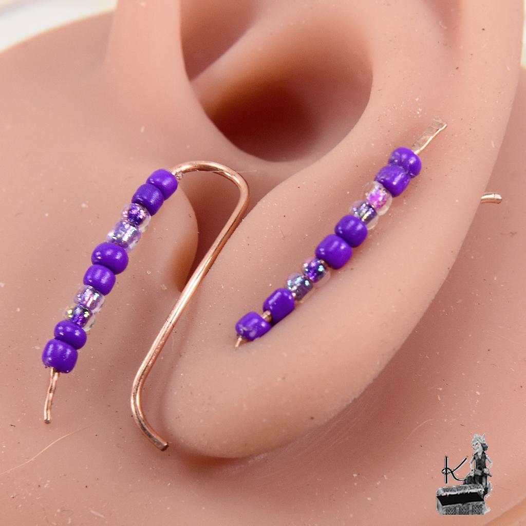 Boucle d'oreille grimpante Elian - cuivre et perles en verre – Image 4