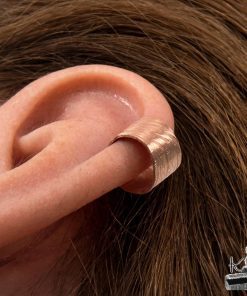 Ear cuff Rhun - cuivre texturé – Image 4