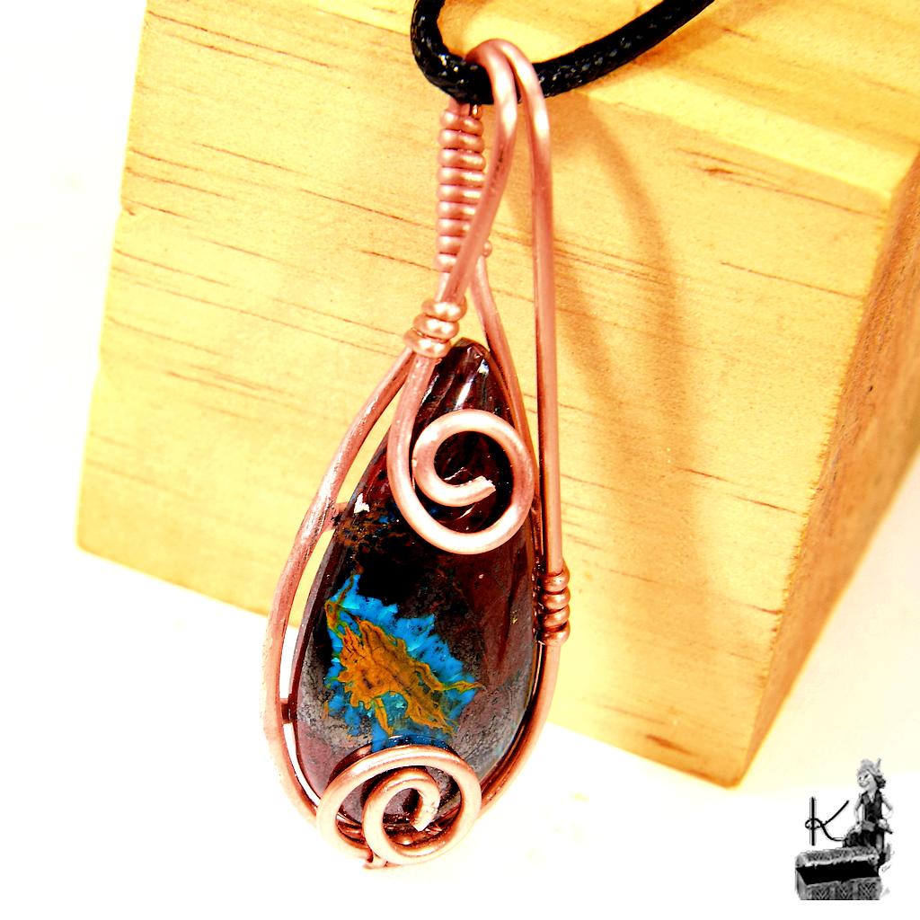 Pendentif Azelia - Chrysocolle Cuprite wire wrapped – Image 3