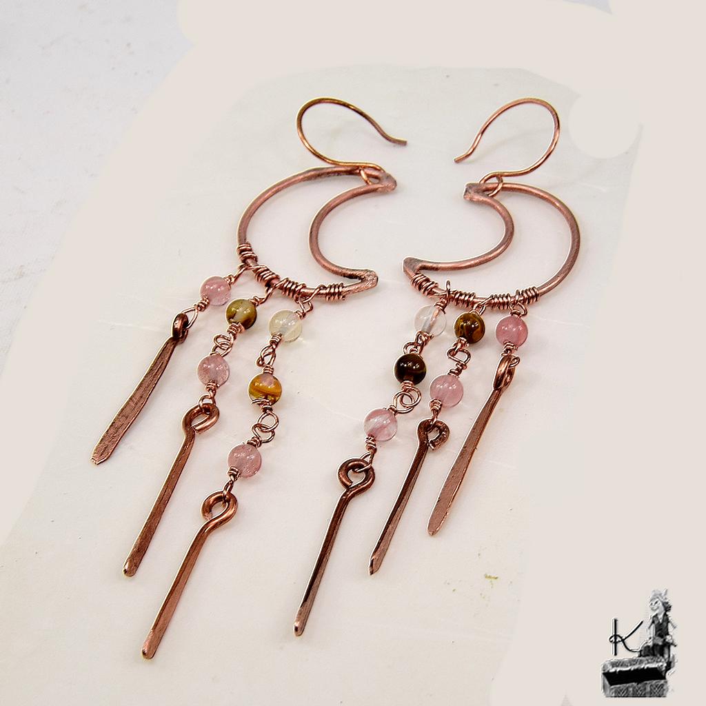Boucles d'oreille Noctuelle - cuivre et tourmaline pastèque – Image 2