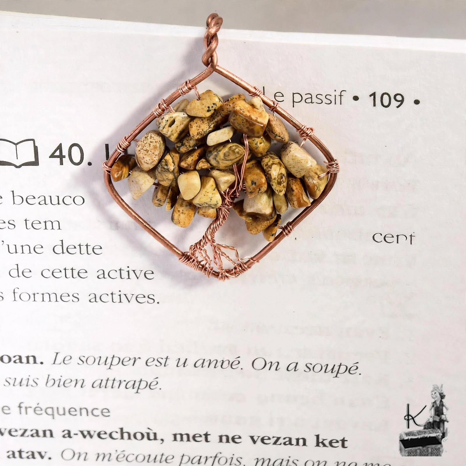 Marque-pages en cuivre avec arbre de vie en jaspe paysage Ewen – Image 3