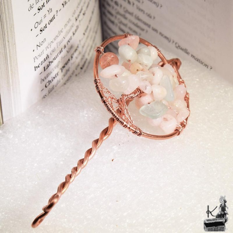 Marque-page fait main en cuivre avec arbre de vie en morganite rose pour livre et grimoire