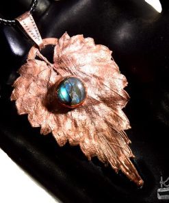 Pendentif Nevara - feuille naturelle avec labradorite – Image 4
